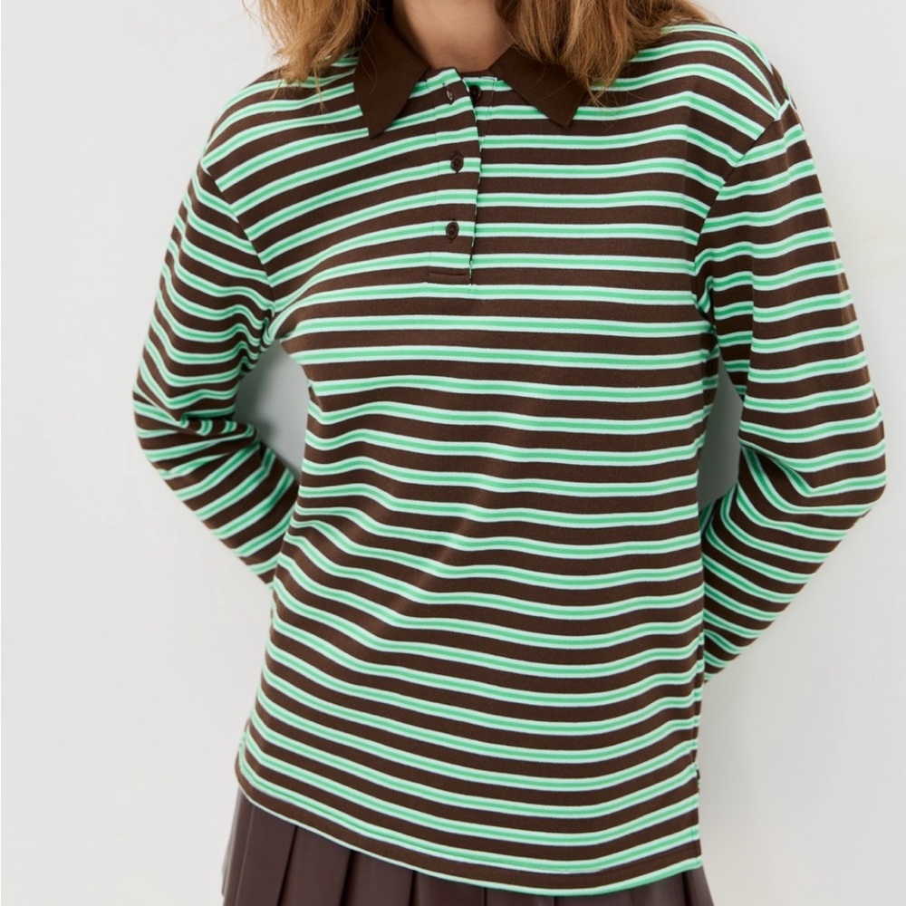 English Factory Stripped Colored Shirt in lightweight sweatshirt material.